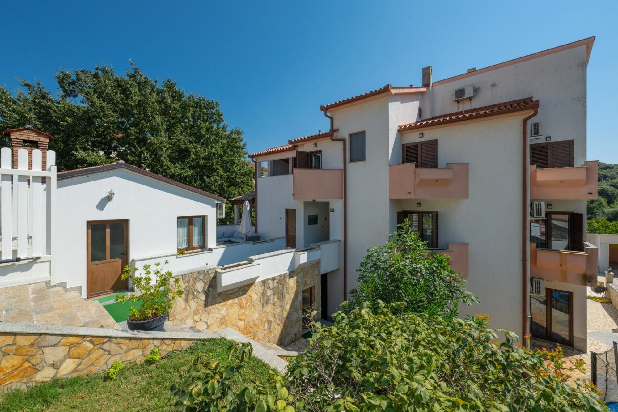 Villa Lealeana Pula